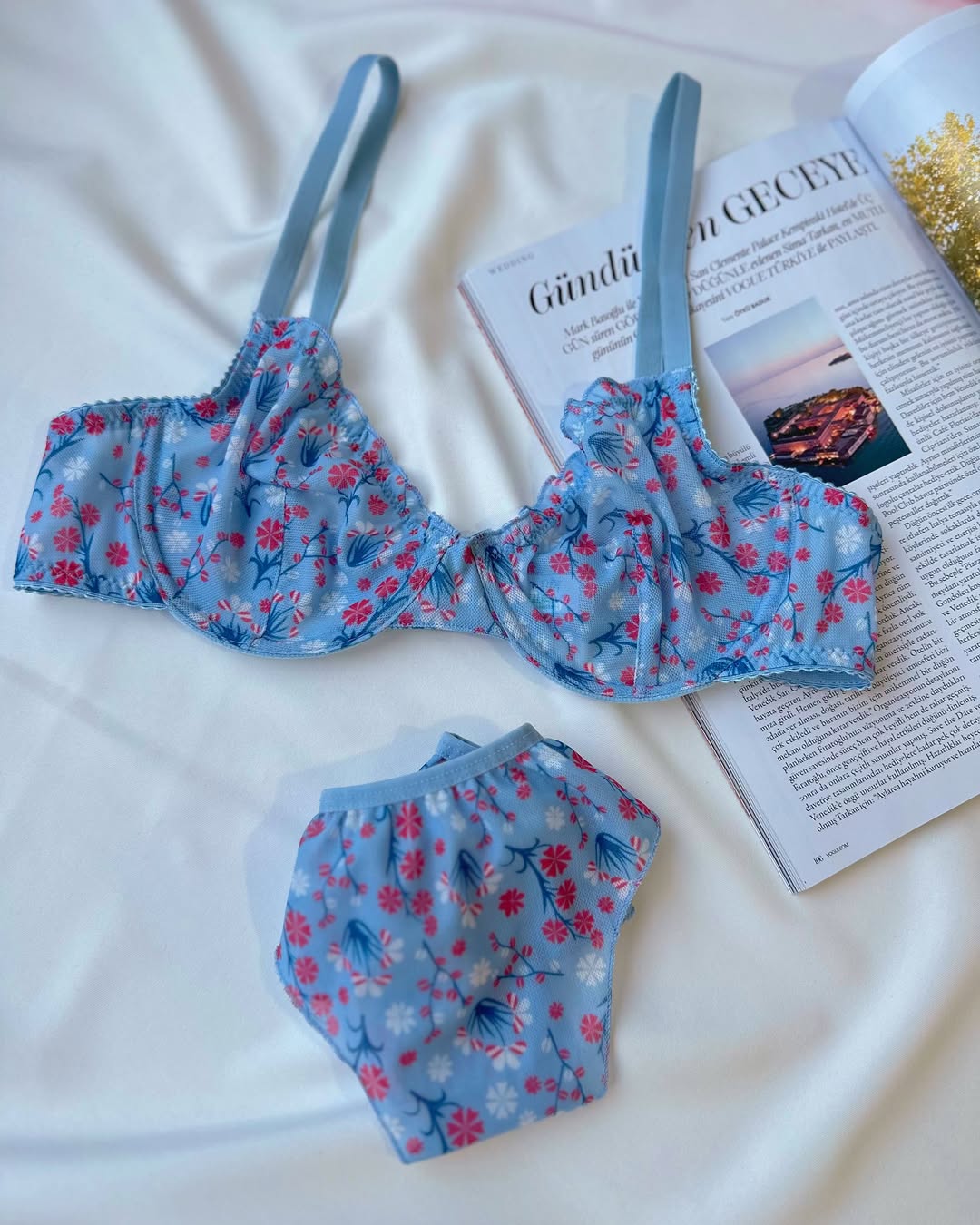 Blue Bloom İç Çamaşırı Takım